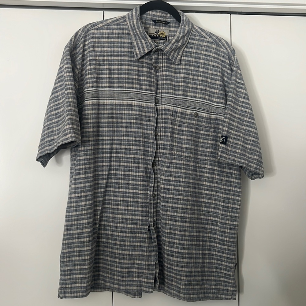 Mens Casual Dress Shirt with Checker pattern for summer time